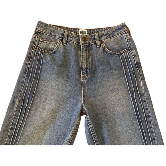 Bdg Urban Outfitters Pleated Mom Jeans Straight Leg Everyday Casual - Picture 3 of 14